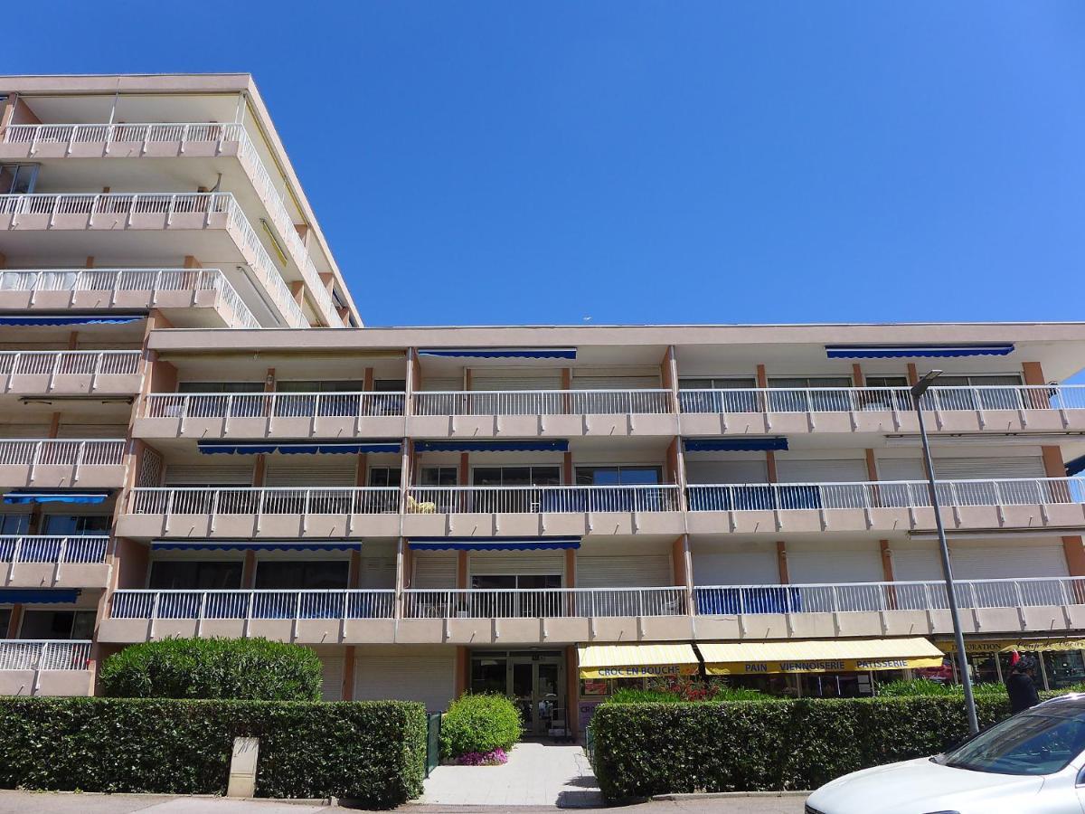 Apartment Le Mediterranee-1 By Interhome Frejus Exterior photo