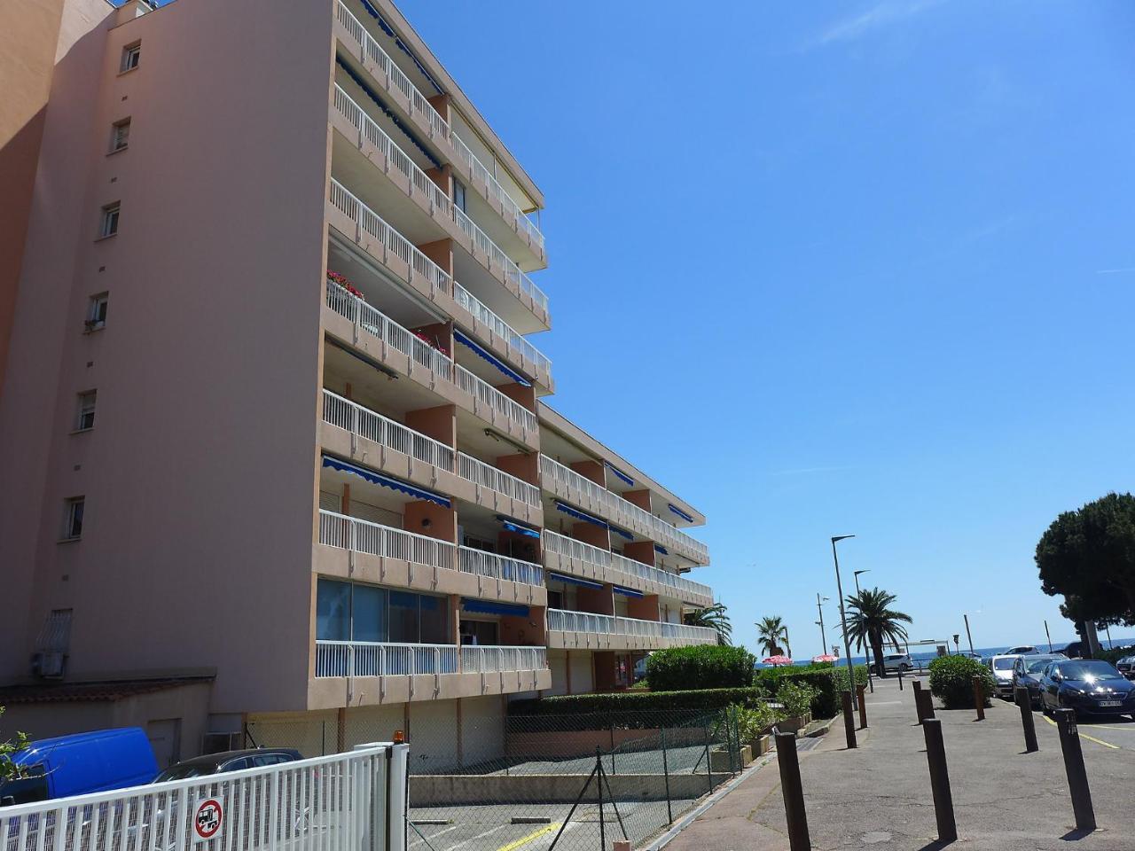 Apartment Le Mediterranee-1 By Interhome Frejus Exterior photo